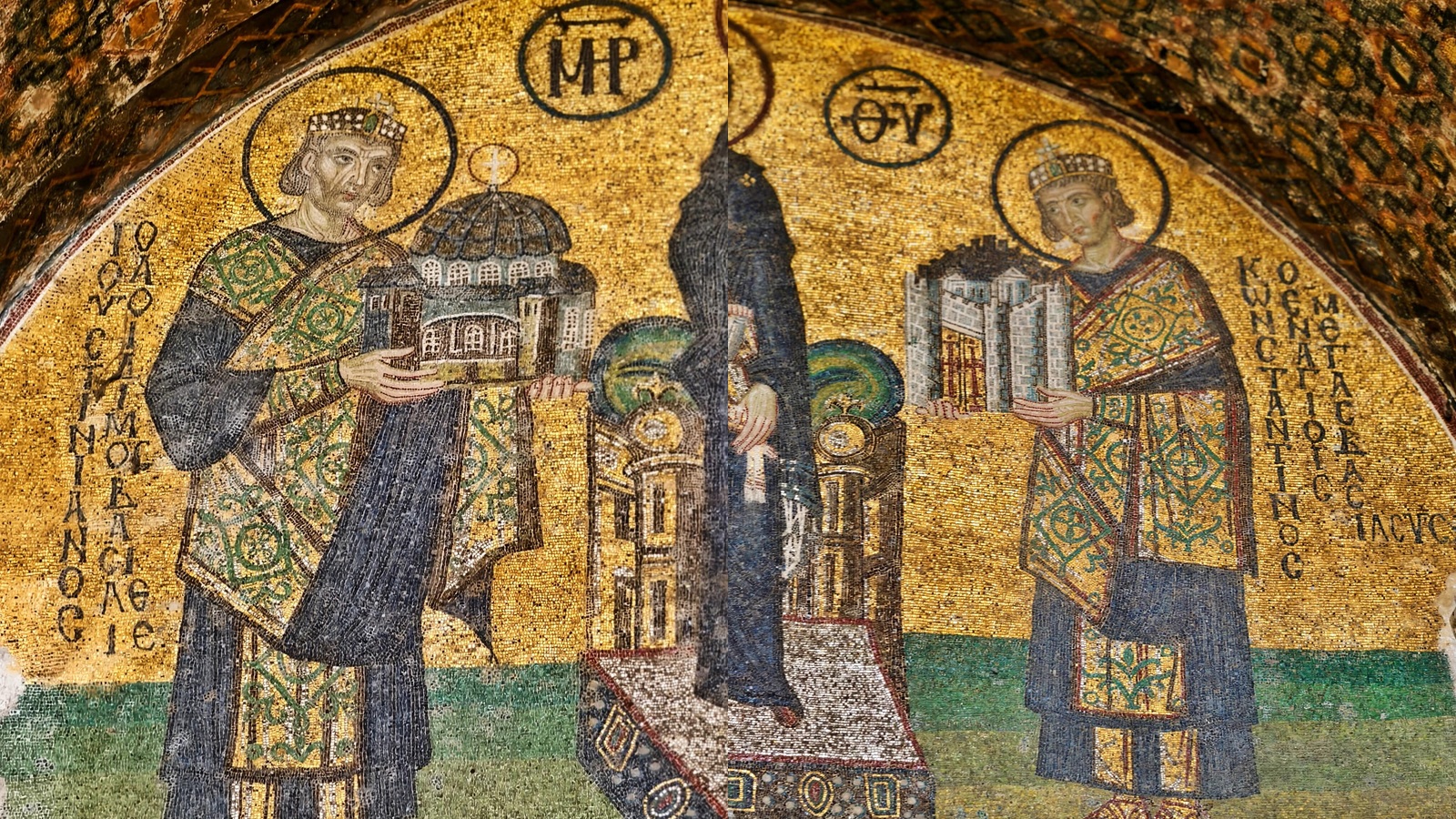 Tranh khảm Justinian và Constantine tại Hagia Sophia